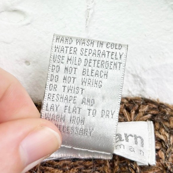 Vintage Brown Split Neck Silk Blend Sweater Size 22/24 - Picture 7 of 7